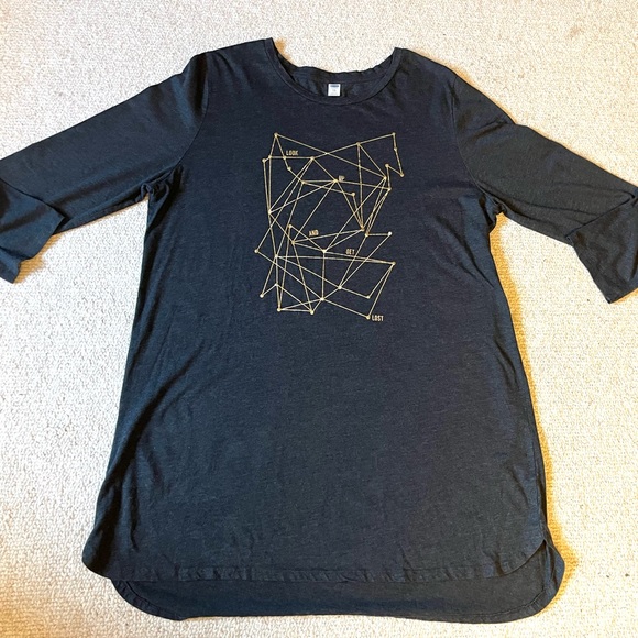Old Navy XXL/ LS tunic/look up and get lost/ sleep shirt - Picture 1 of 6